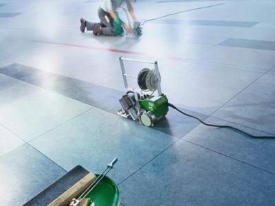  دوخت حرارتی کفپوش های ورزشی و ماشین آلات روباتیک آن